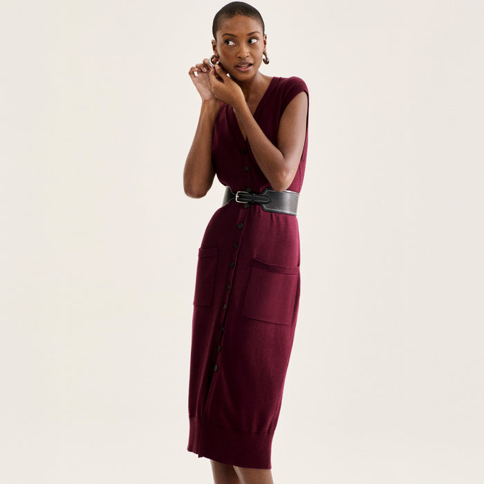 Image of a woman wearing the Wide Stitched Belt