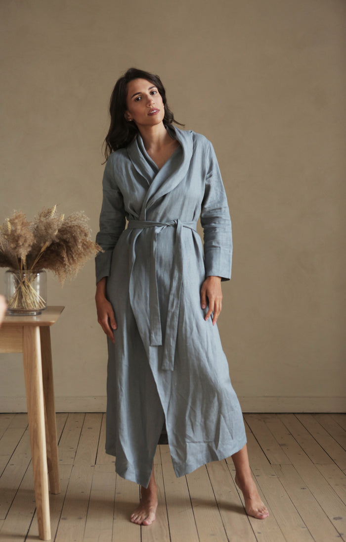 Women’s Linen Bathrobe Calla in Light grey
