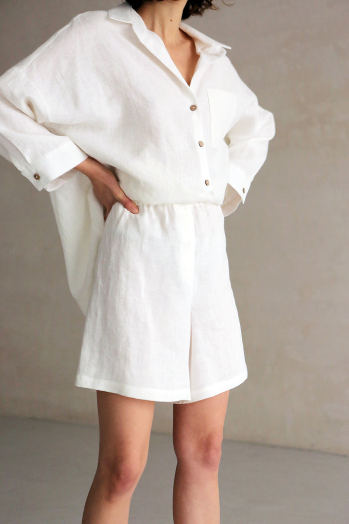 Women’s Linen Shorts BELLA in Cream