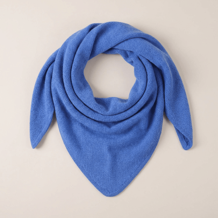 Women’s Luxury Ribbed Cashmere Triangle Scarf - CORNFLOWER - Heritage Of Scotland -