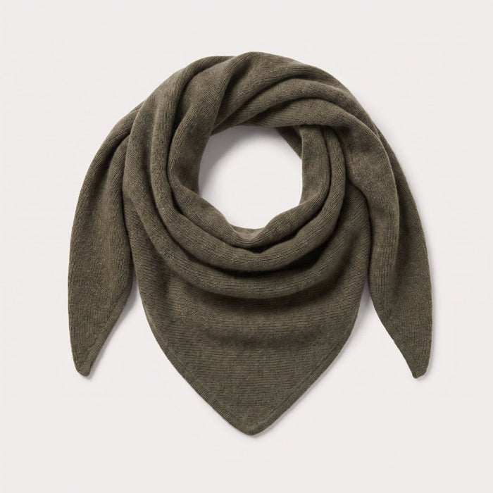 Women’s Luxury Ribbed Cashmere Triangle Scarf - OLIVE - Heritage Of Scotland -