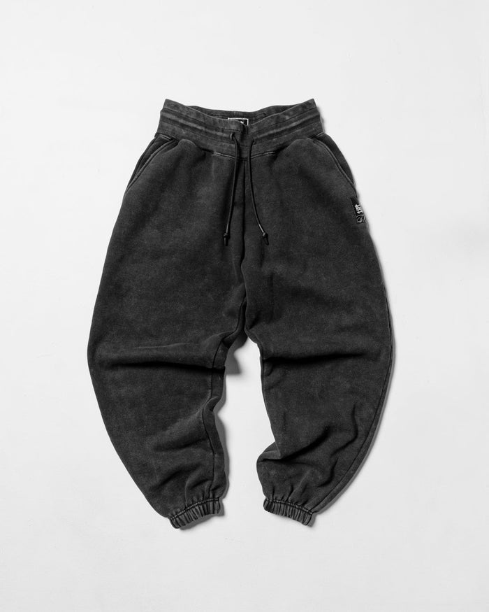 WOMENS OVERSIZED SWEATPANTS - ACID WASH